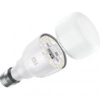 Умная лампочка Xiaomi Mi LED Smart Bulb Essential (EU, белый) 